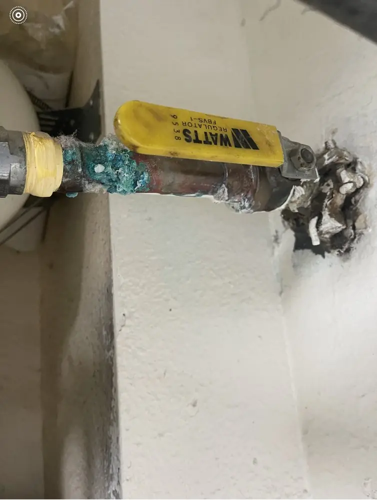 Copper pipe and fittings replaced at a water heater connection